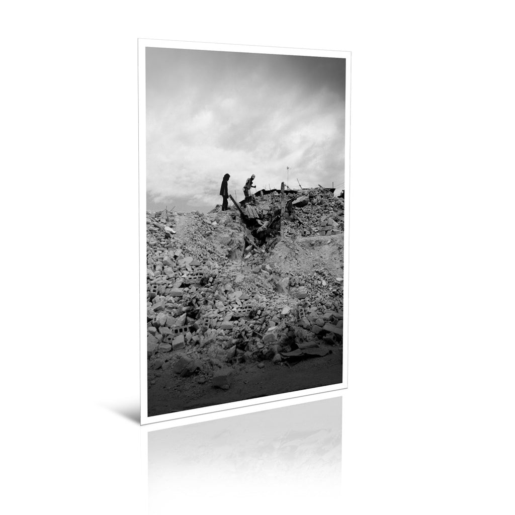 i2believe_searching_for_hope 18 x 24 Bordered Print